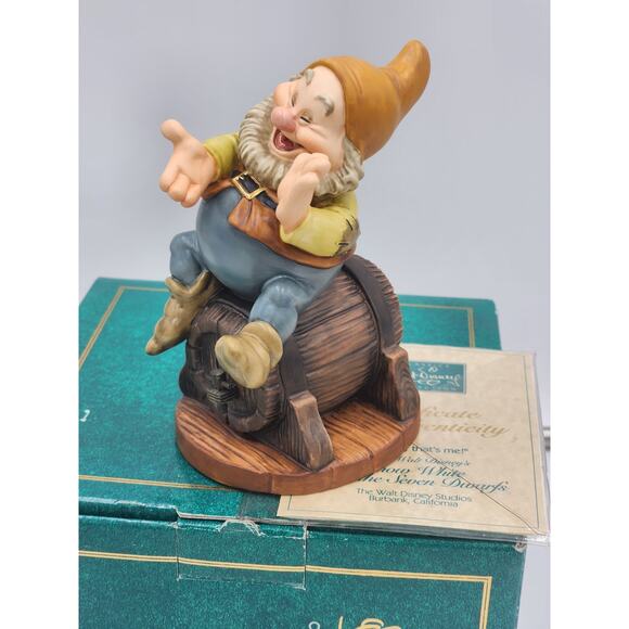 WDCC Happy Snow White Seven Dwarfs "Happy that's me!" Disney Retired COA Box - Picture 14 of 16